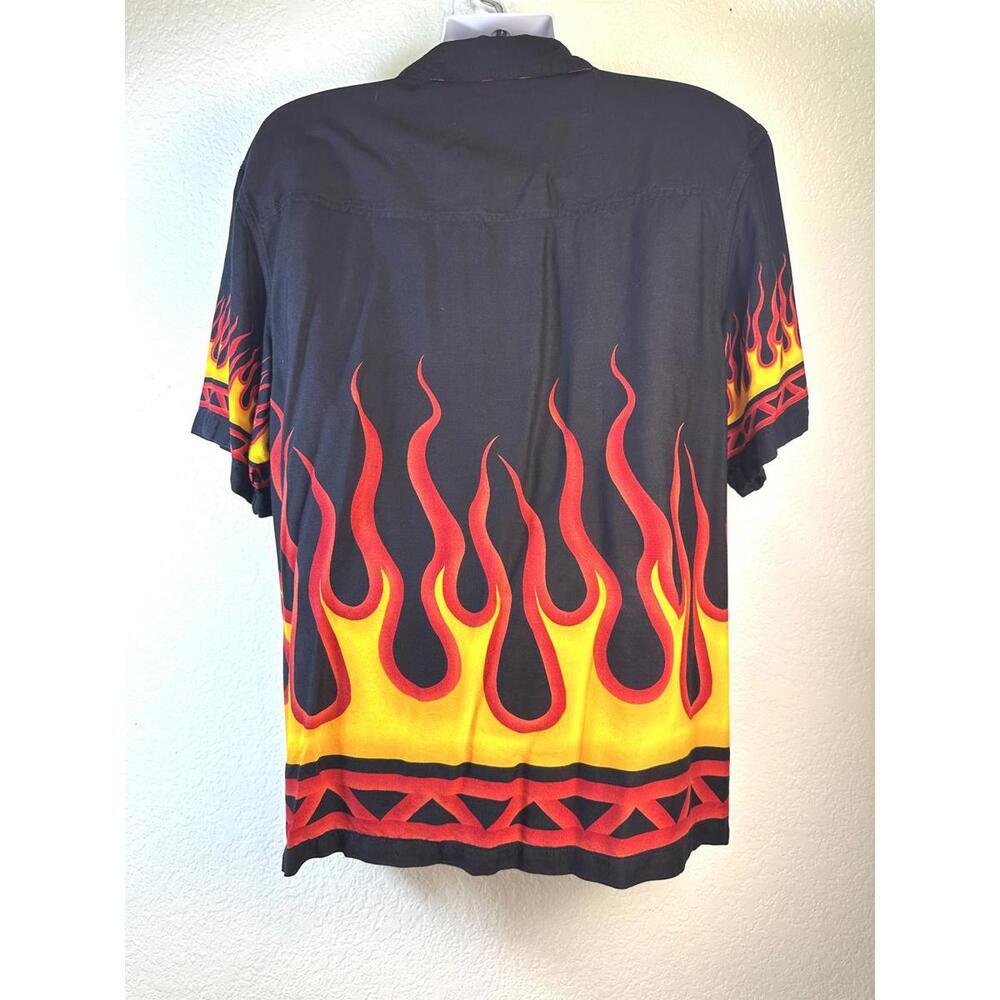 VTG Y2K Men’s XL Flame Button Up Shirt Black Red Yellow Fire Print - Picture 2 of 5